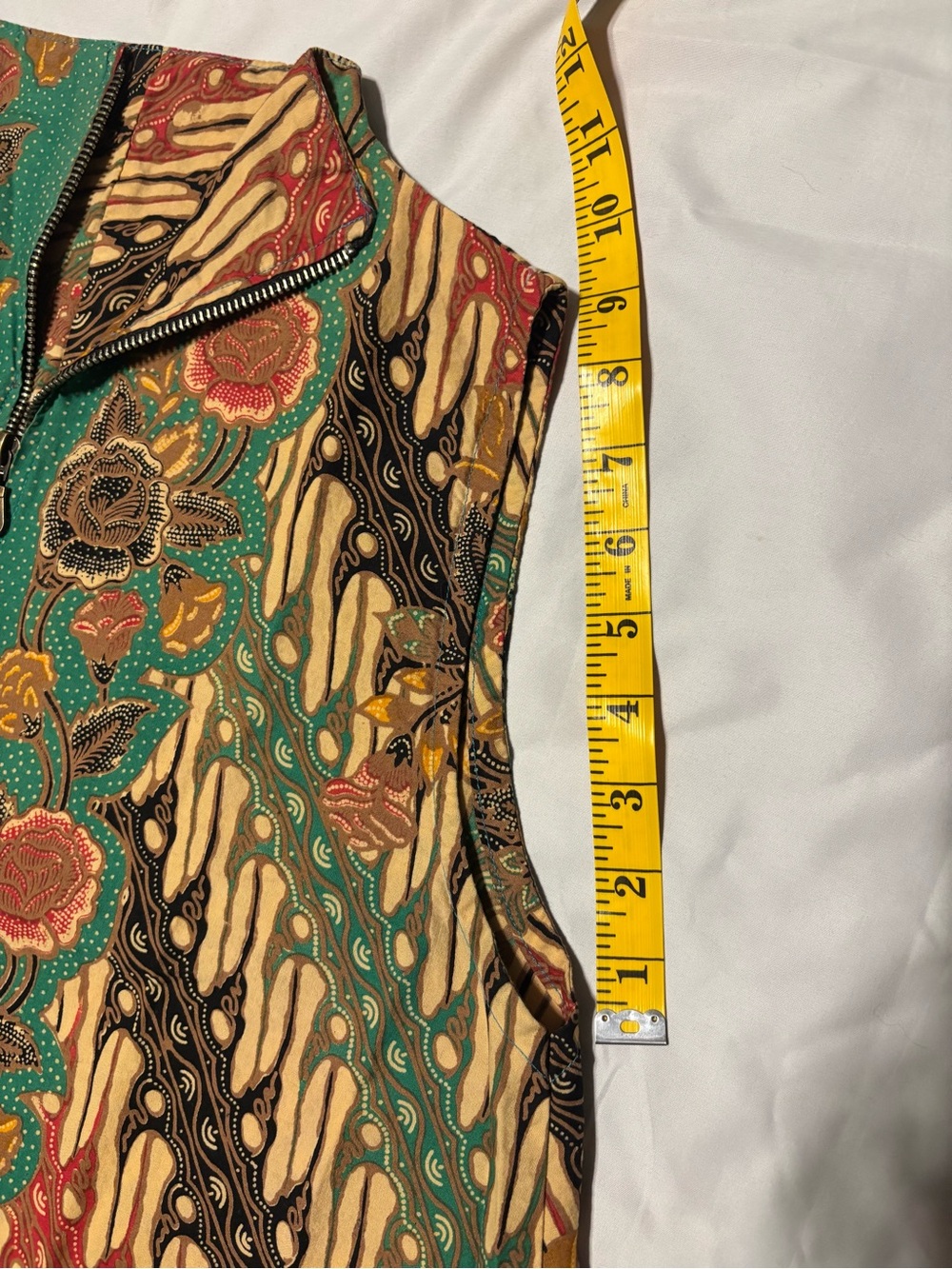 Batik dress or outer layer Size large - Picture 11 of 12